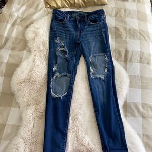 American Eagle Outfitters super stretch X ripped jeans